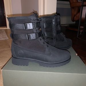 NWT Timberland Combat Boots